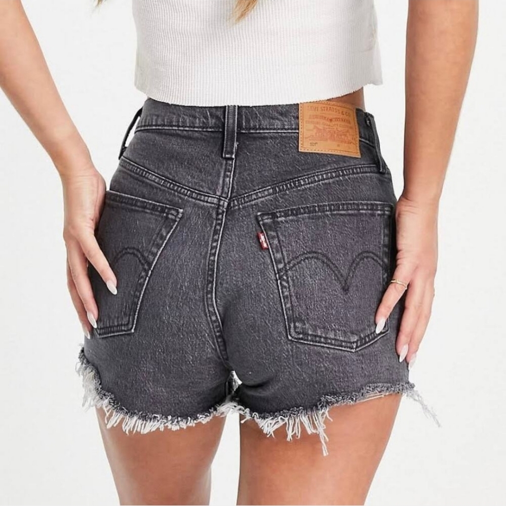 Levi's 501 Cutoff Jean Shorts Trashed Gray Black Distressed Womens Plus Size 33